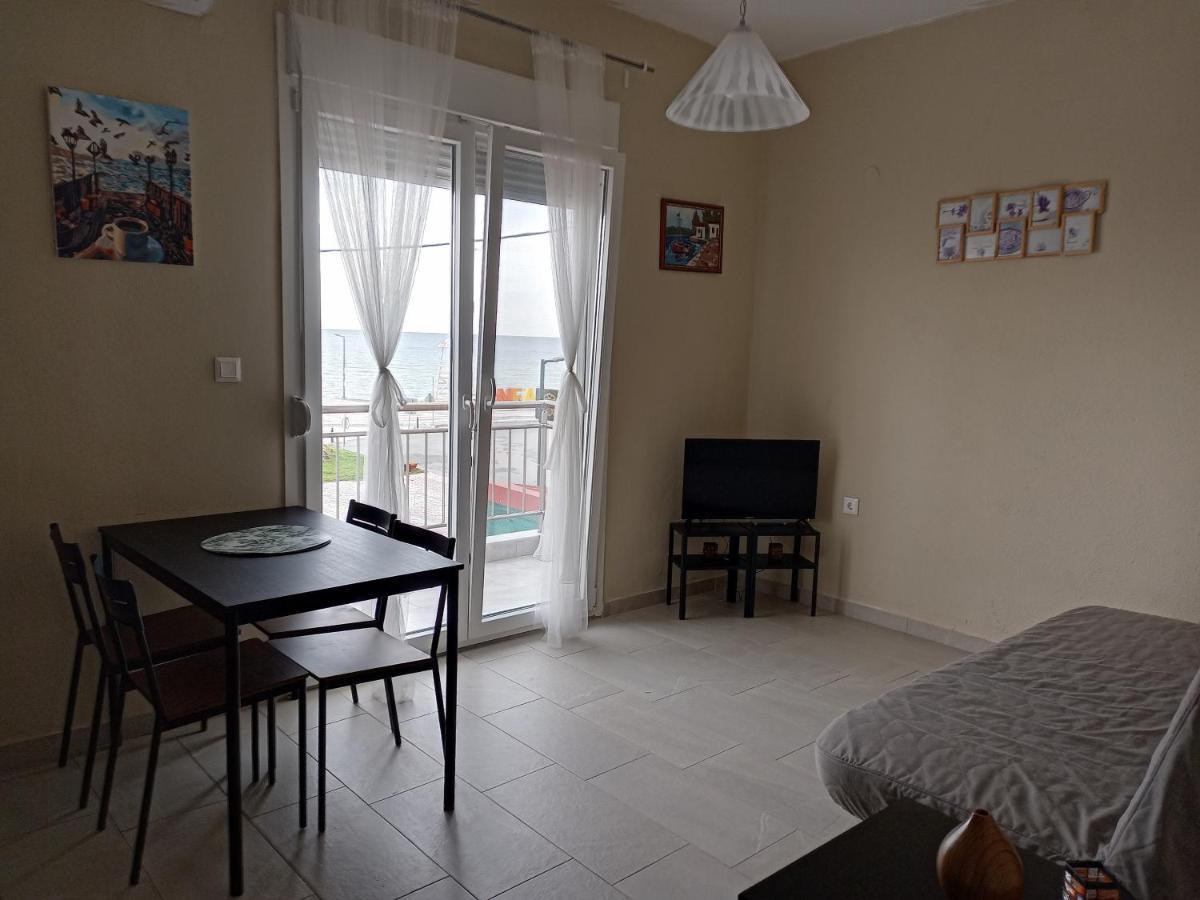 Katerina Apartment Nea Plagia Exteriör bild