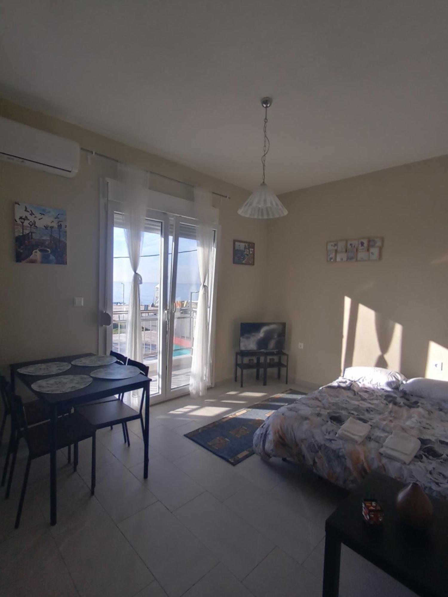 Katerina Apartment Nea Plagia Exteriör bild